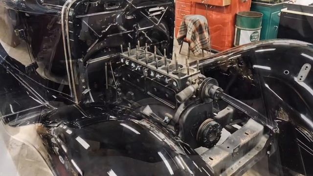 Jim Sherman's 1932 Chrysler CI 6 Rumble Seat смотреть онлайн