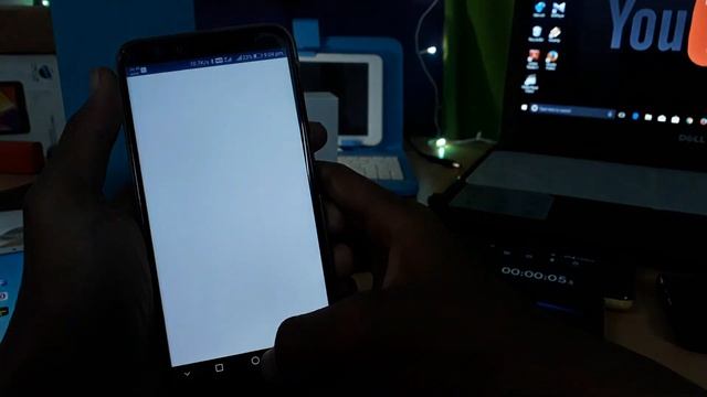 MIUI 9 VS EMUI 8.0 || WHICH IS BETTER UI ||  SHOCKING RESULT 😱😱 смотреть онлайн