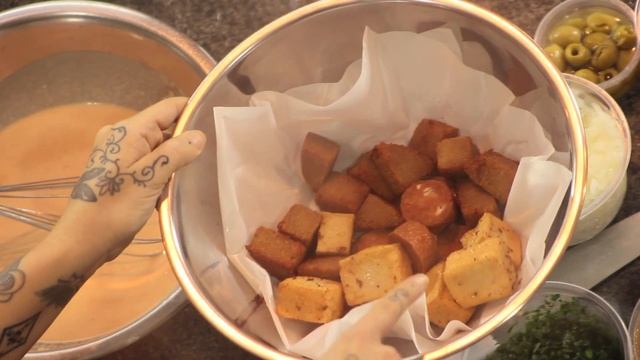 Papo Panela Veg - Espeto Misto de Proteínas com , Tutu de feijão смотреть онлайн