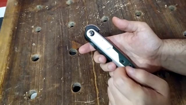 Аккумуляторный фонарь Bosch Worklight 0.603.975.801