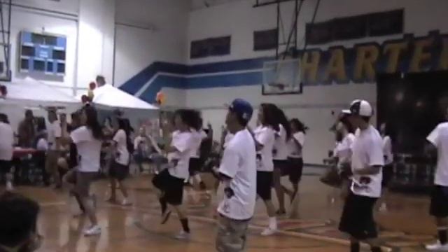 Filipino Modern at the COHS Unity Fair 09 смотреть онлайн