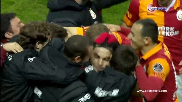 Galatasaray 2 - 1 Fenerbahçe | Maç Özeti | 2012/13 смотреть онлайн