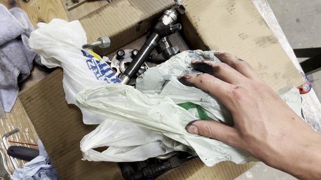 Land Rover Defender 2.4 Puma Engine Replacement смотреть онлайн
