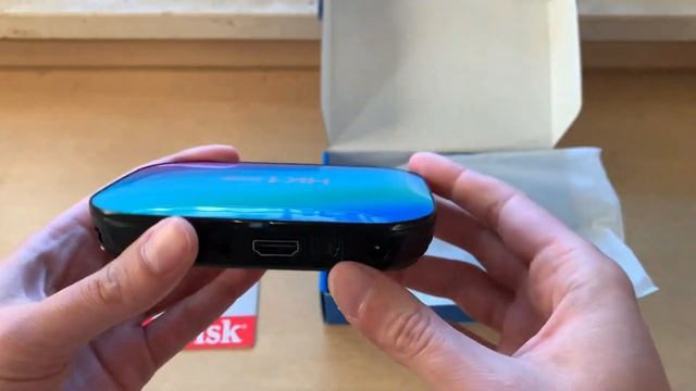 Unboxing HK1 Box (for EmuELEC)
