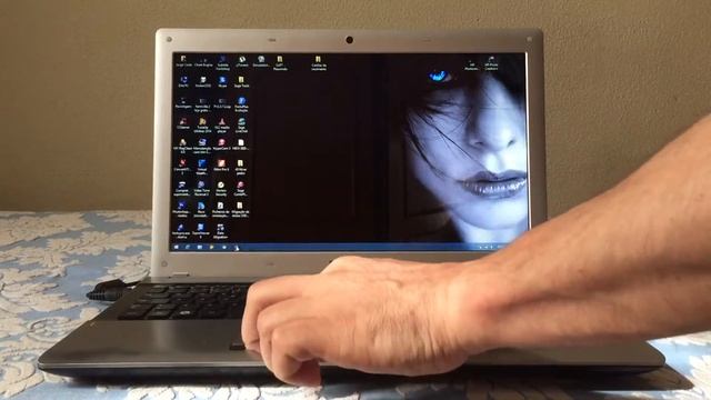 Arranque Windows 8.1 (Portátil Samsung RV511 com SSD Samsung 850 EVO) смотреть онлайн