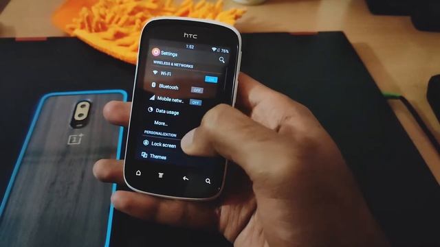 Booting 3.2" HTC Explorer (Pico) Android phone after 9 years! (2020) смотреть онлайн
