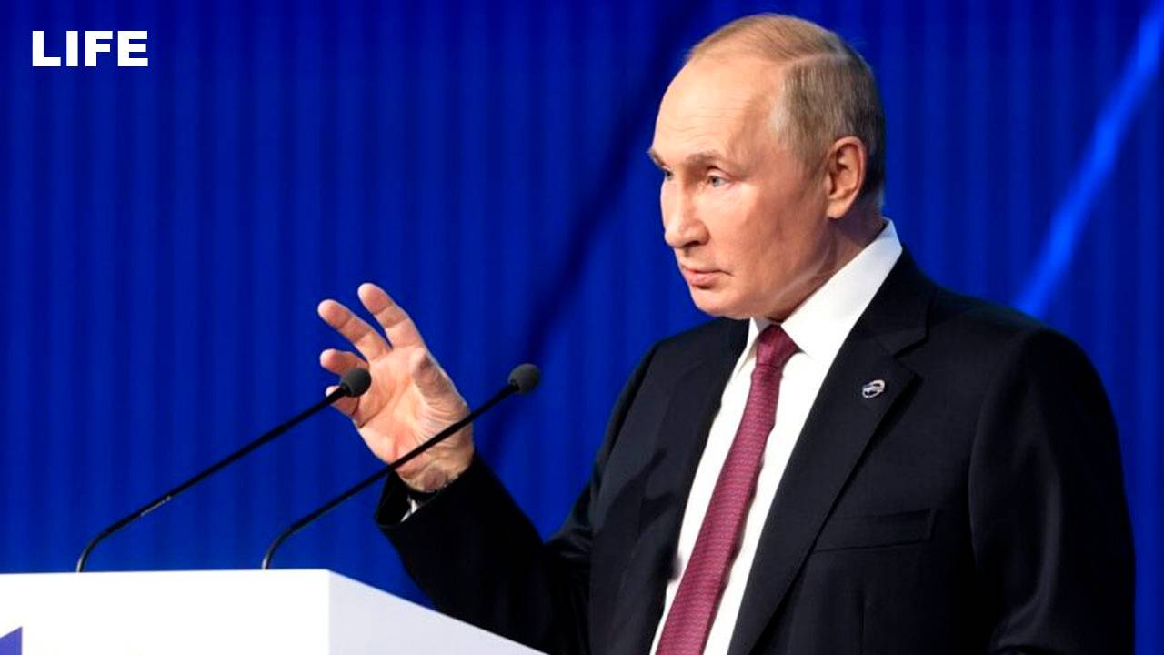 Путин проводит Совет по развитию физкультуры и спорта смотреть онлайн