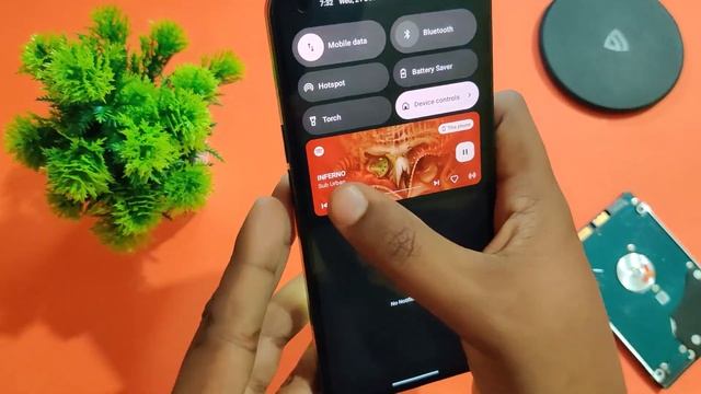 Nothing OS 1.5 Beta Android 13 Update Bugs and Issues in Nothing Phone (1) смотреть онлайн