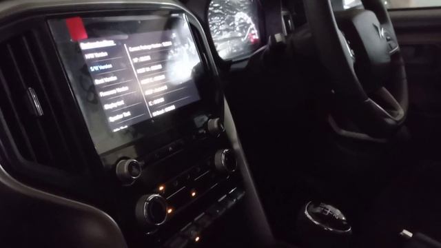 Scorpio N Z6 First Service and Android Auto, Apple Carplay Update @JSTsFitness | KIM'S VLOGS | смотреть онлайн