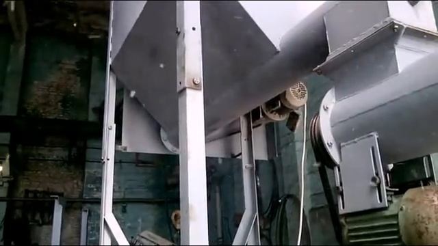 Пеллетная линия до 500 кг/час. Плоскоматричный гранулятор. смотреть онлайн
