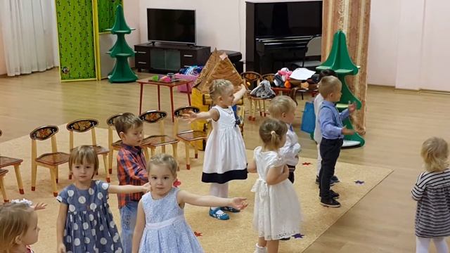 День матери в садике(8) смотреть онлайн