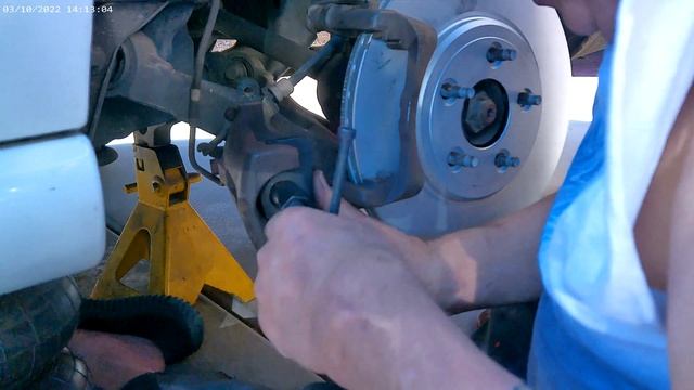 Jaguar S Type 2004 Rear Brakes смотреть онлайн