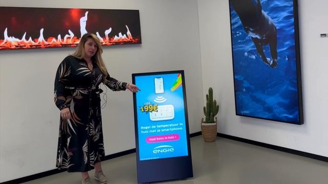 Digital Signage Product Overview: Outdoor Digital Android Battery A-Board смотреть онлайн