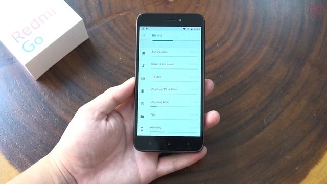 Redmi GO: Smartphone giá rẻ nhất của Xiaomi làm được gì? смотреть онлайн
