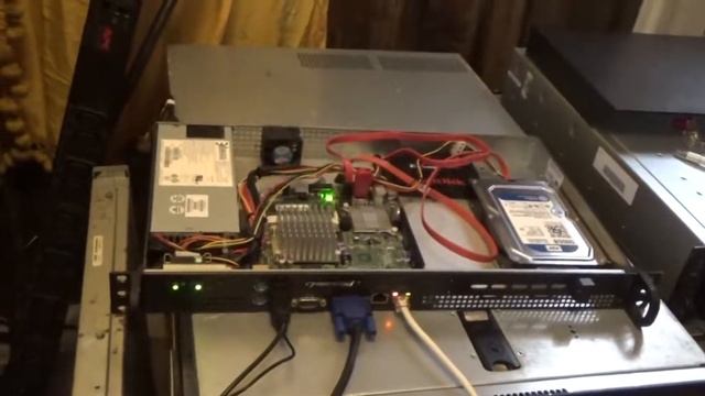 Can Windows 10 Run On Tiny Atom PC Lets Find Out смотреть онлайн