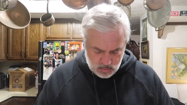 BIGGEST PO BOX UNBOXING EVER | JAN 10 VLOG смотреть онлайн