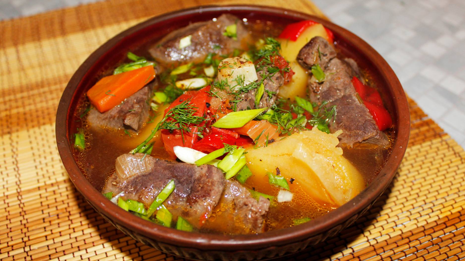 Шурпа из косули (готовится в горшочке, в домашних условиях) смотреть онлайн