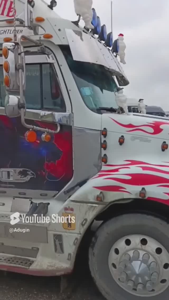 Супер фура видели её смотреть онлайн