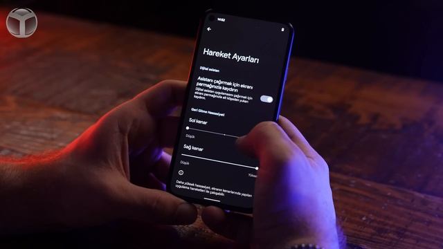 Android 12 resmen çıktı! - Şimdi Apple düşünsün! смотреть онлайн