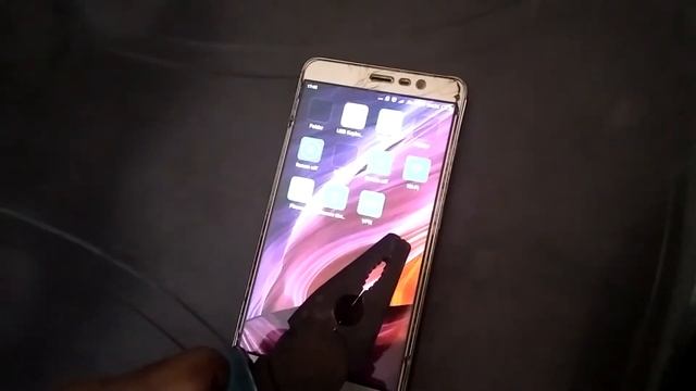 What Can You Use On Phone Touch Screen Besides Fingers? смотреть онлайн