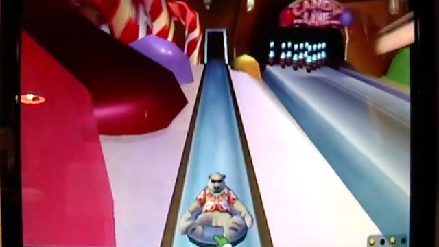 Me At My Grandma's House Part 4: Polar Bowler PC смотреть онлайн