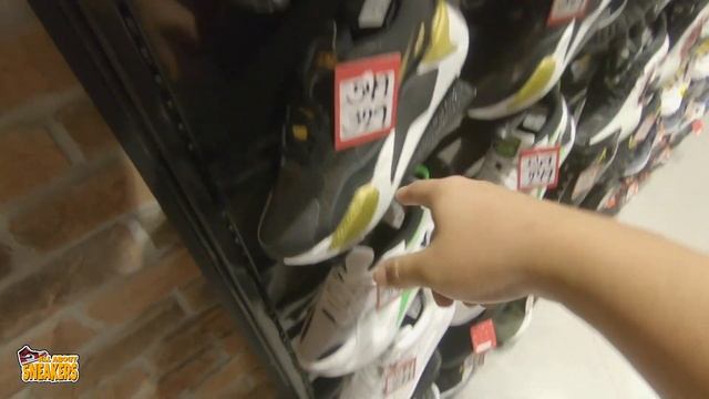 BAGSAK PRESYONG SAPATOS, CAPS,APPAREL AT BAGS.. FOOTLOCKER BEST SALE EVER 2020!! смотреть онлайн