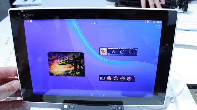Sony Xperia Z2 Tablet Hands On смотреть онлайн