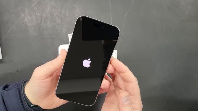 IPhone 14 Pro UNBOXING смотреть онлайн