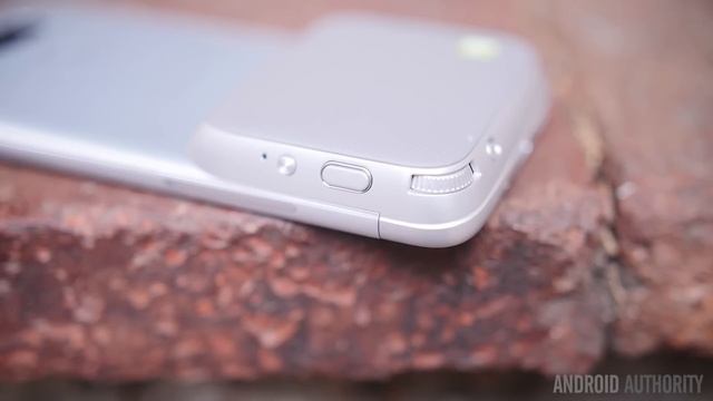 LG G5 vs iPhone 6S смотреть онлайн