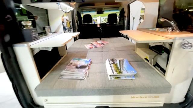 【大阪キャンピングカーショー 2022】ダイハツ アトレー RS（DAIHATSU ATRAI）ミニチュアクルーズ アトレー（Miniatuer Cruise ATRAI）軽キャンピングカーの紹介 смотреть онлайн