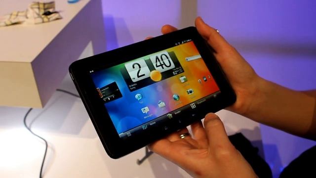 CTIA 2011: HTC EVO View 4G for Sprint Hands-On смотреть онлайн