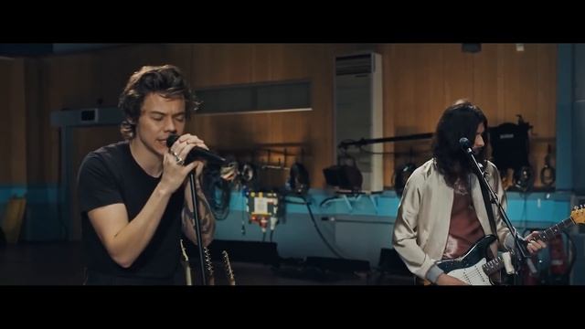Harry Styles - Woman (Live In Studio) (2017) Best Quality смотреть онлайн