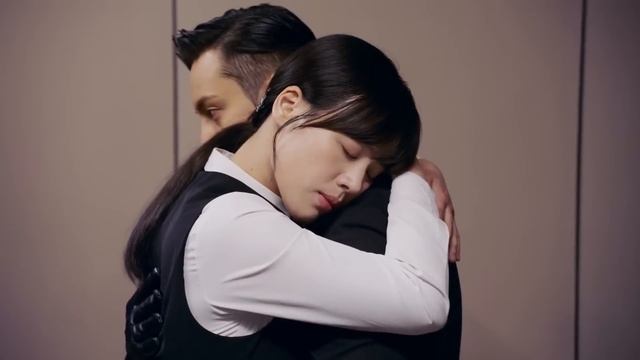 男女臥底被質疑是假情侶，在女老闆的監控下脫光衣服共洗鴛鴦浴 🍿 Chinese Television Dramas 陳偉霆 馬思純