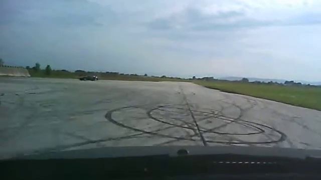 Saab Turbo X vs. Jaguar XKR смотреть онлайн