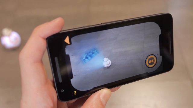 Le droid BB-8 fait tout comme dans Star Wars épisode VII ! смотреть онлайн