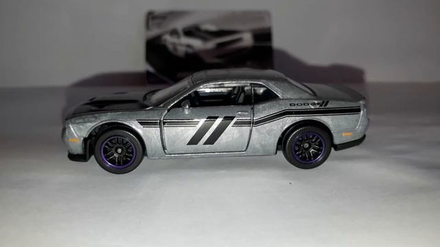 Unboxing Diecast MAJORETTE LIMITED EDITION DODGE Challenger SRT Hellcat смотреть онлайн
