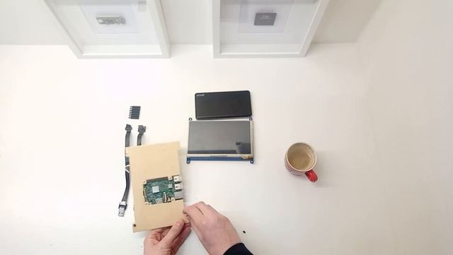 Raspberry Pi Nintendo Pi Switch - Ghetto Pi boy - DIY Nintendo Switch - Running Emteria OS Part 1 смотреть онлайн