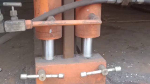 ##Hidrolic jack lifting cone roof storage tank смотреть онлайн