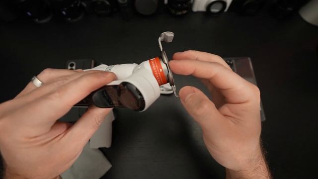 Insta360 Flow Gimbal Unboxing смотреть онлайн