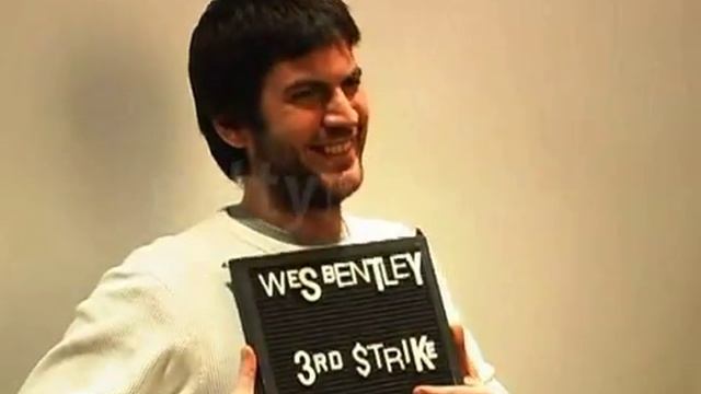 Wes Bentley смотреть онлайн