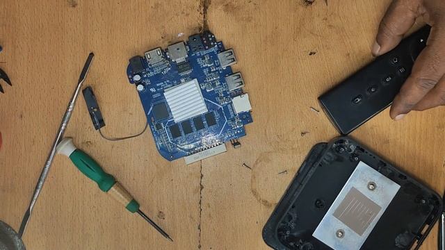 টিভি এন্ড্রয়েড বক্স সার্ভিসিং করলাম। How to Make TV Android box Repair 2023 смотреть онлайн
