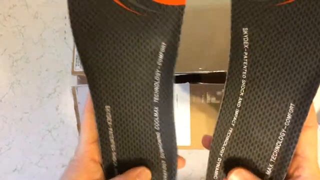Riddell Back Plate Unboxing - Dicks Sporting Goods смотреть онлайн