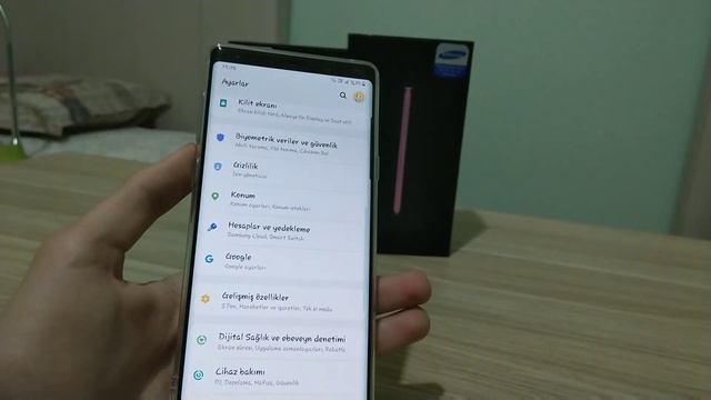 One UI 2.0 Ve Android 10 incelemesi | Hayal kırıklığı смотреть онлайн