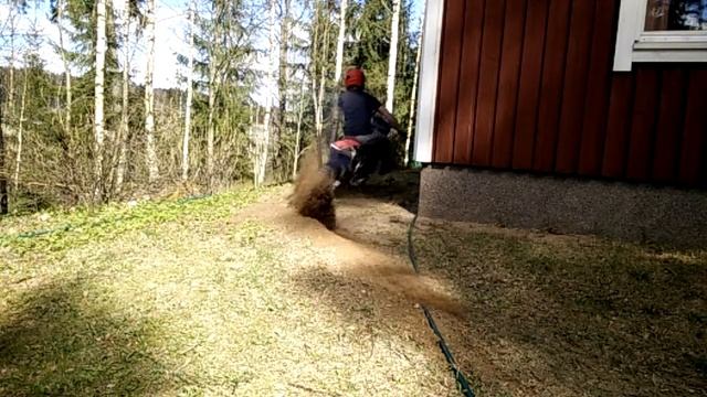 Oneplus One 120fps dirt bike slomo смотреть онлайн