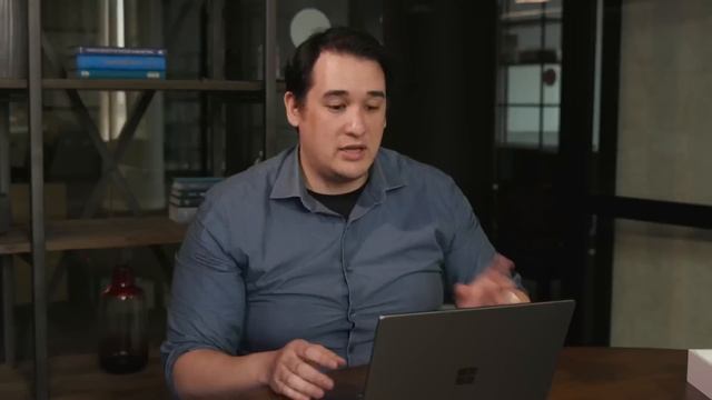 Microsoft Surface Laptop Go 2 first impressions смотреть онлайн
