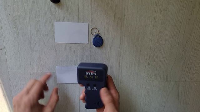 Clonare duplicare badge del lavoro смотреть онлайн