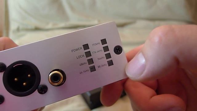 "First Look" Musical Fidelity V-Link 192 & Original V-Link comparison смотреть онлайн