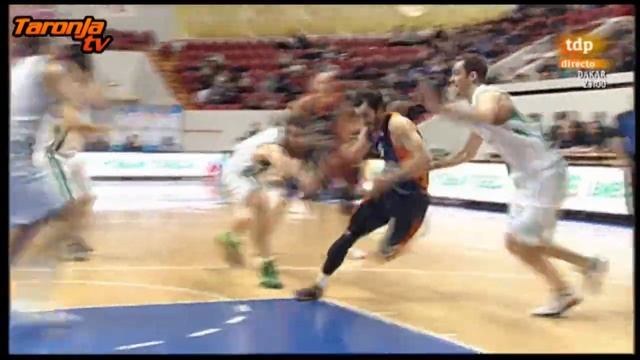 Acrobático 2+1 de Pau Ribas ante Unics Kazan смотреть онлайн