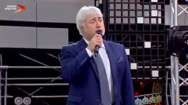 Олег Тайсаев