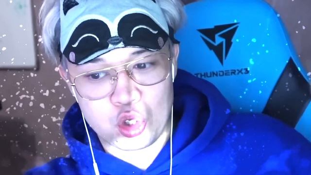 МЕГА ОКУПНАШЁЛ 4 ДОРОГИЕ НАКЛЕЙКИ АРКАНЫ!! ОХОТА ЗА НАКЛЕЙКАМИ В STANDOFF 2 / СТАНДОФФ 2 смотреть онлайн